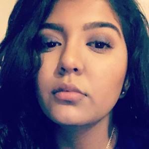 Meet your Posher, Sarai